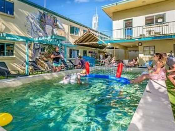Sleeping Inn Surfers Paradise - Hostel