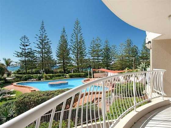 Burleigh Surf Apartments