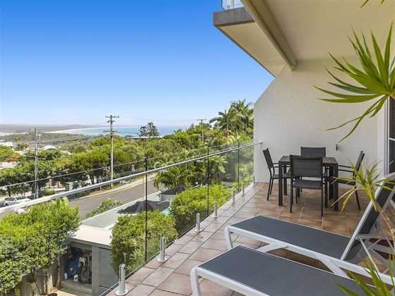 Impressive Views of Noosa - Unit 8 Taralla, 16 Edgar Bennett Avenue Noosa Heads