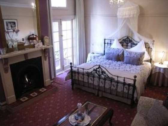 Bed and Breakfast at Stephanie