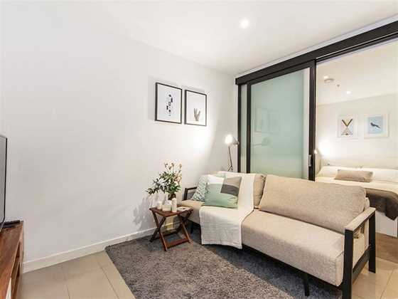 2bed/Amazing Location CBD