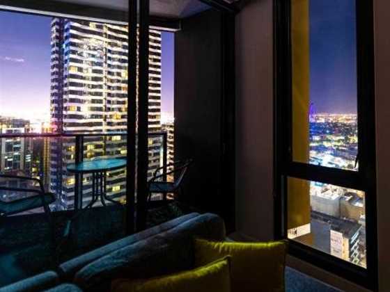 Skyline Serviced Apartments Melbourne Central Best Location,Open Balcony&Parking