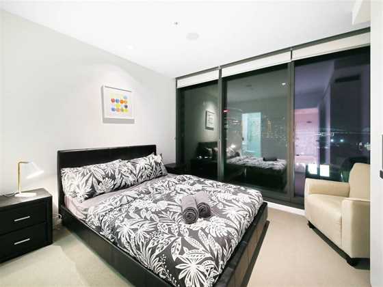 A Cozy 2BR Suite + Large Balcony at Southern Cross