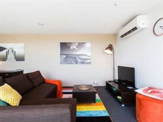 ALLINDA, 1BDR Melbourne Apartment