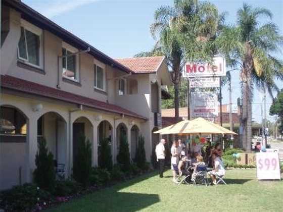 Spanish Inn Motor Lodge