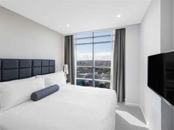 Meriton Suites North Sydney
