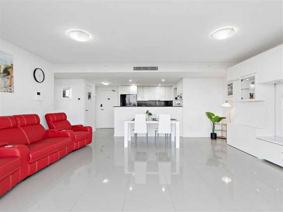 Parramatta Modern Two Bedroom Apartment