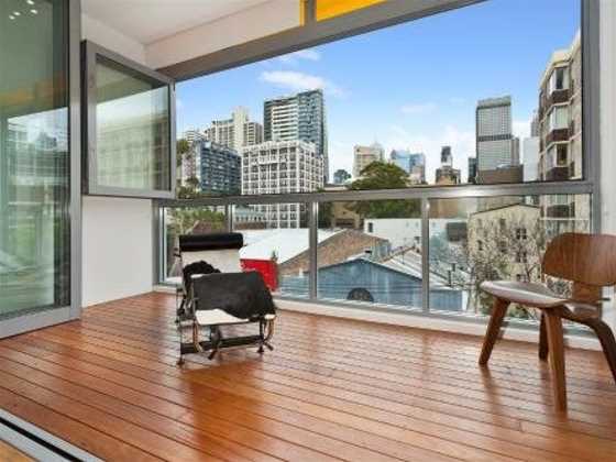 New York on Riley - Split-Level Executive 2BR Darlinghurst Apartment with a New York Feel