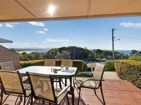 10/130 Lighthouse Rd, Byron Bay - James Cook Apartments