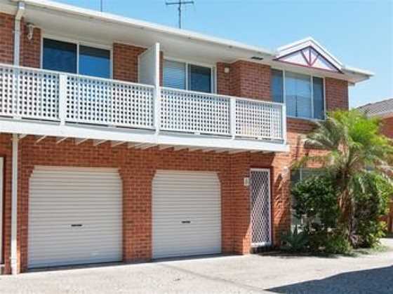 Reef Close, Townhouse 3, 7