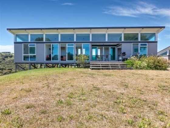 Te Whare Kereru - Paroa Bay Chalets