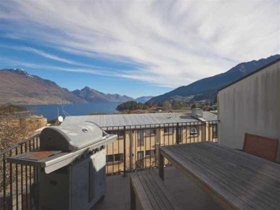 Ridge Escape - Queenstown Apartment