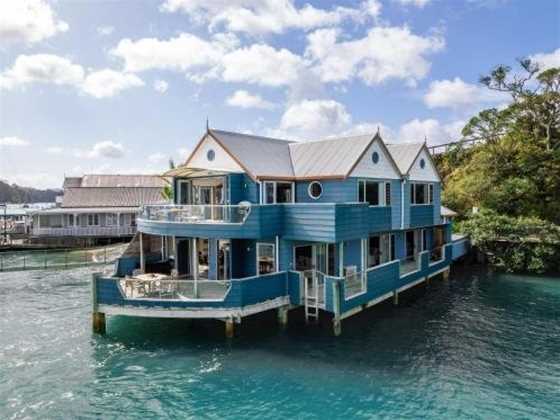 The Landing at The Boathouse - Opua Holiday Apartment