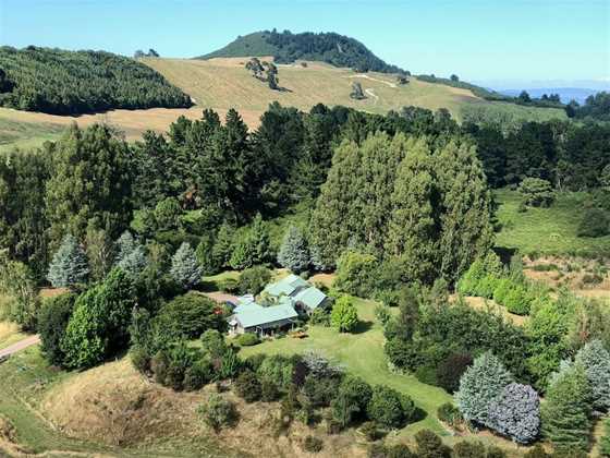 Whakaipo Lodge