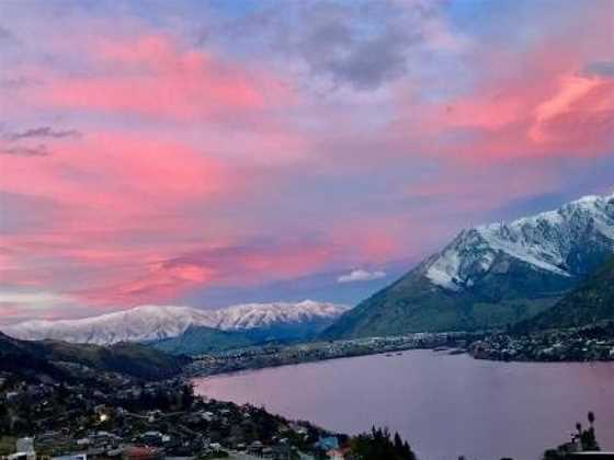 Remarkable Queenstown Lake House