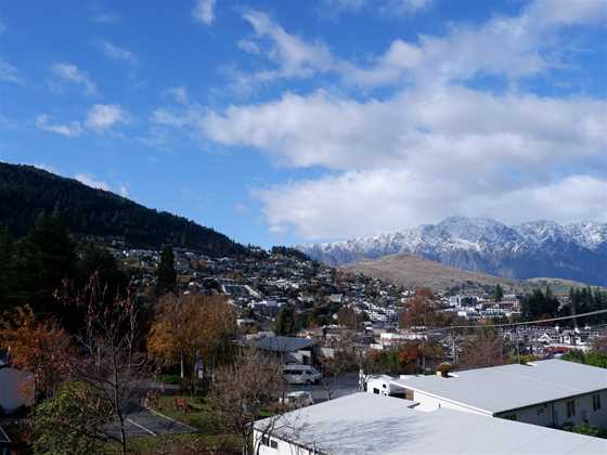 Queenstown Lakeview Holiday Park