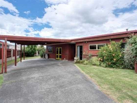Darcy Delight - Taradale Holiday Home