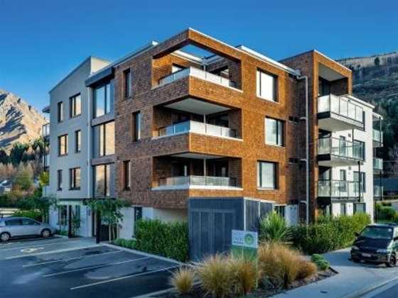 Suki Apartment at the base of Coronet Peak