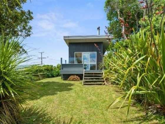 The Fritz - New Plymouth Holiday Home