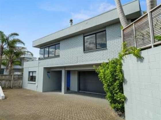 Oceanbeach Magic - Mount Maunganui Holiday Home