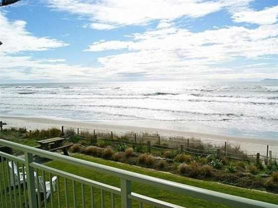 Beach Galore - Waihi Beach Holiday Home