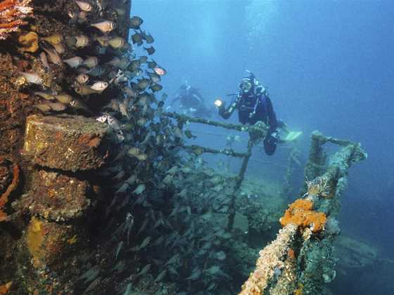 Diving at HMAS Perth Wreck