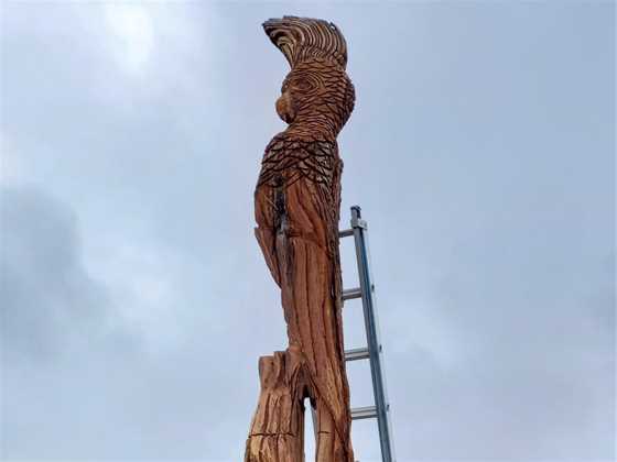 Darrel Radecliffe Chainsaw Sculpture Drive