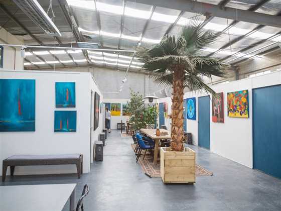 Le Studio Art Space & Gallery