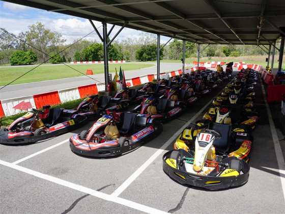 MakoTrac International Racetrack (Go Kart Action Mareeba, Hire Karts)