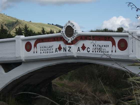 Anzac Bridge, Kaipororo