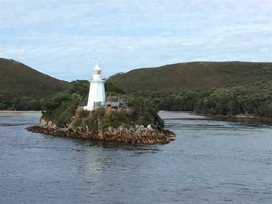 Bonnet Island Lighthouse