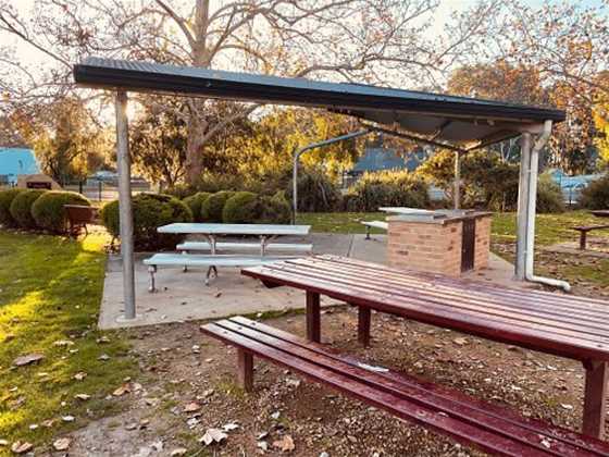 Wangaratta Lions Park - Batchelors Green Park