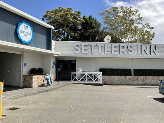 Settlers Inn Hotel