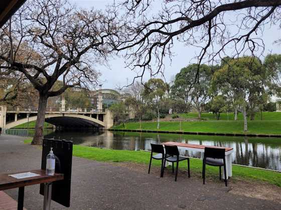 Historic Lounders Boatshed Cafe