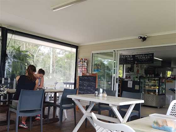 Glasshouse Mountains Lookout Cafe