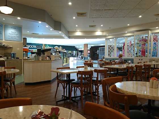Boulevard Cafe and Tearooms