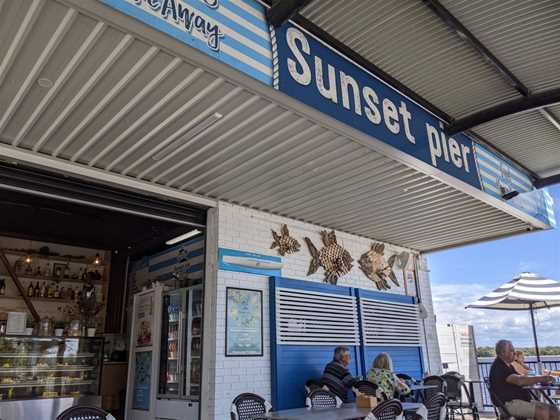 Sunset Pier Cafe