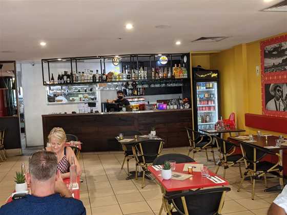 La Quinta Mexican Cafe & Bar