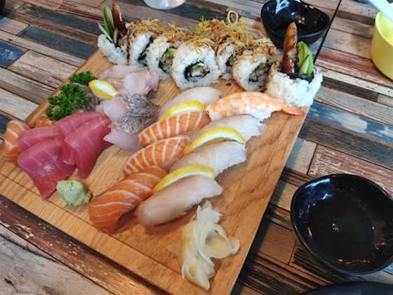 Wa Sushi Japanese Dine-in/Takeaway