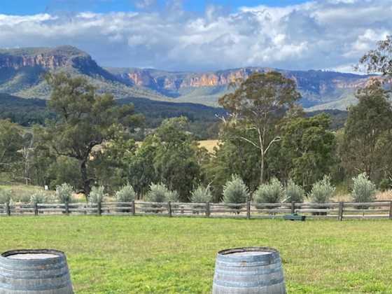 Megalong Creek Estate - Blue Mountains Winery - Megalong Valley.