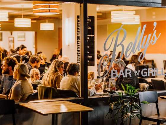 Bellys Bar N Grill