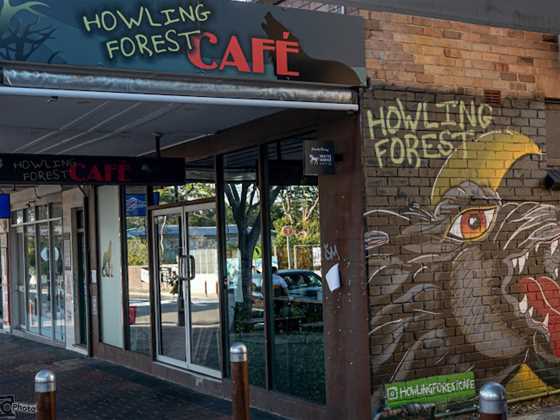 Howling Forest Cafe