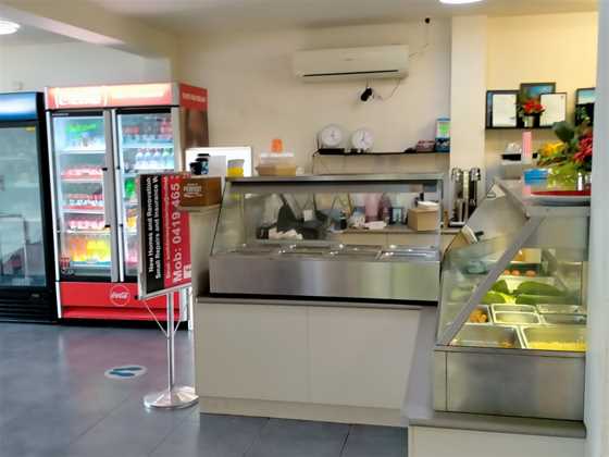 innisfail food station-