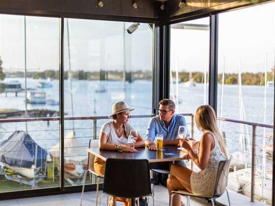 Noosa Yacht and Rowing Club