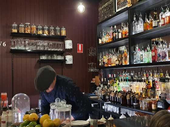 Santé Cocktail Bar
