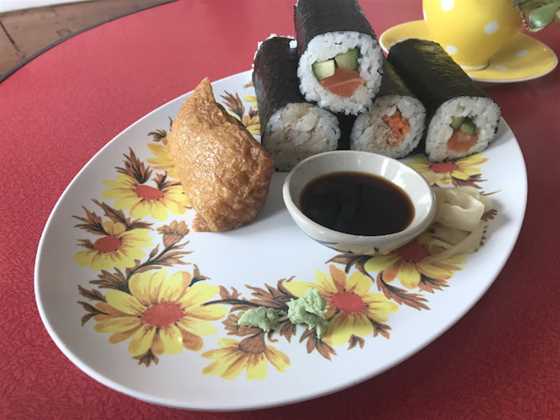 Shiraya Sushi & Deli