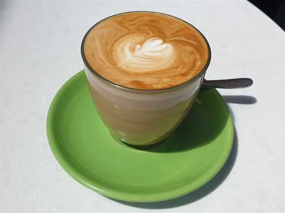 YOLO COFFEE CAFE