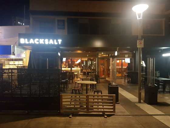 Black Salt Bar & Eatery