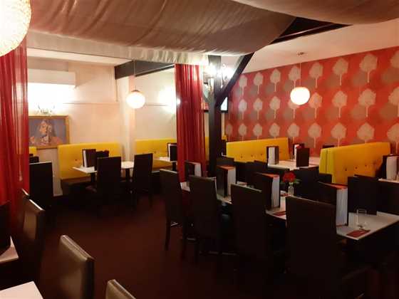Bombay Palace Indian Restaurant & Takeaway