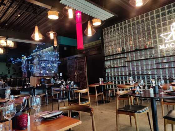 Macau Bar Kitchen & Lounge